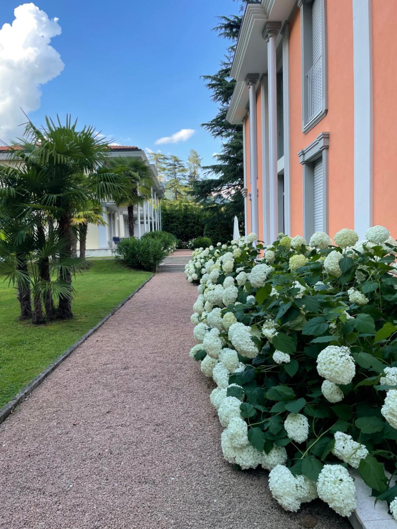 Ville Lago Lugano Porto Ceresio Exterior photo